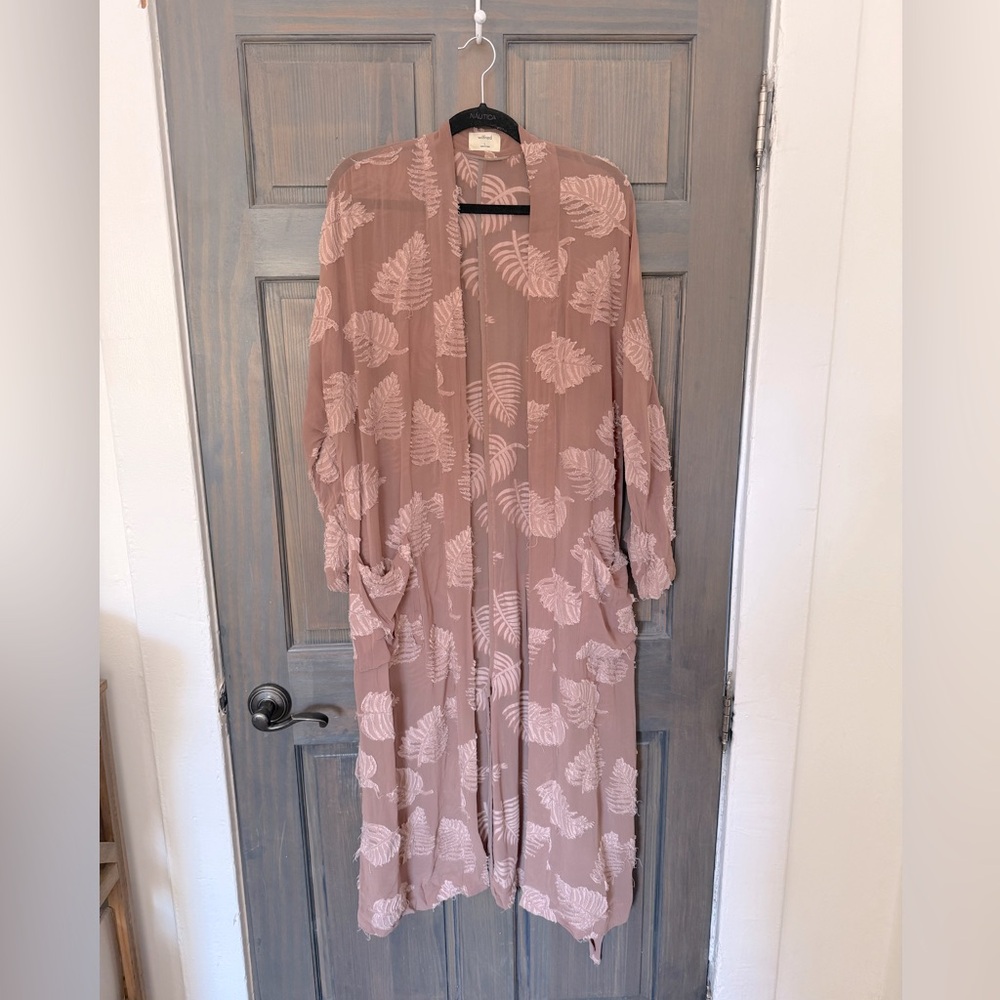 🍃 Wilfred Textured Leaf Cover Up